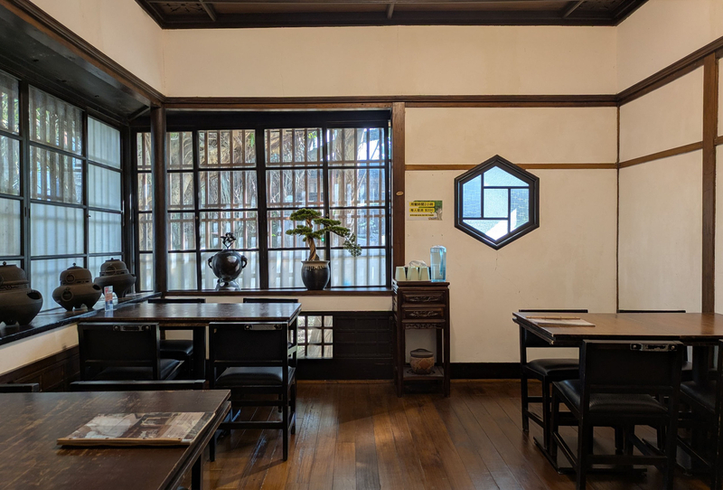 靜心苑のカフェ・レストランとして使われている客席空間。