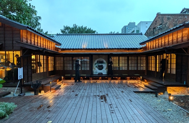 VG HOUSEの中庭側。