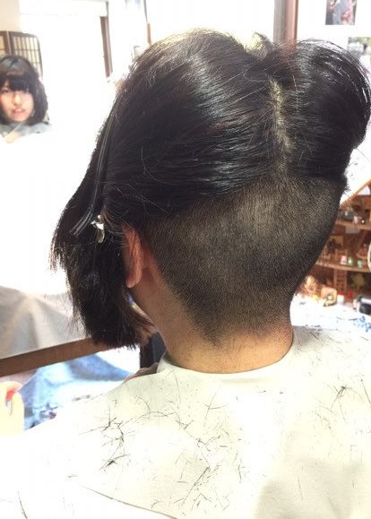 刈り上げ部分を増やしてください 刈り上げ女子