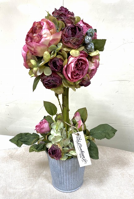 本店1F》ドライタッチなローズでアンティークな秋アレンジ🌹🍂 - CFL