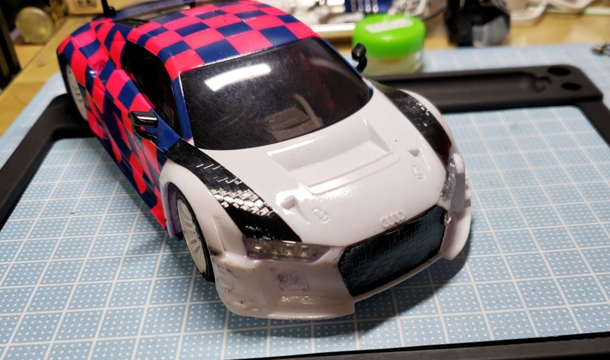 Mini-Z】めちゃくちゃ曲がるボディやん！ ～アウディR8 2015