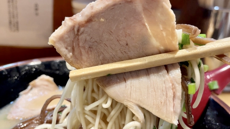 今週のラーメン5080】とんこつ麺匠 ムサコ（東京・JR三鷹駅北口