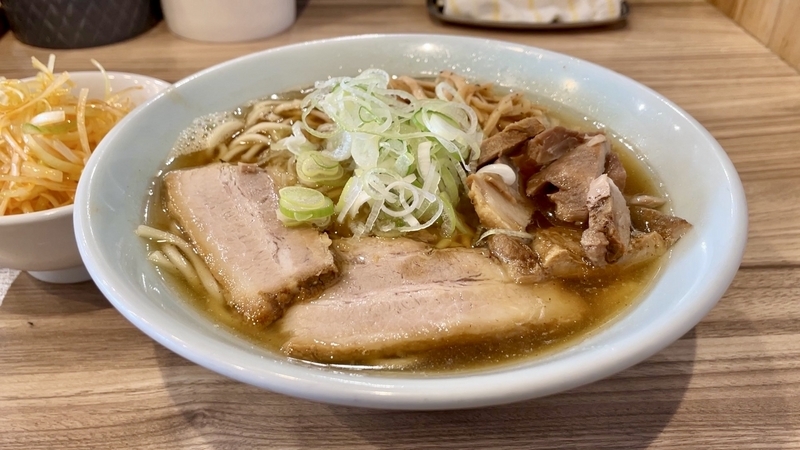 今週のラーメン5191】くじら食堂 nonowa東小金井店（東京・東