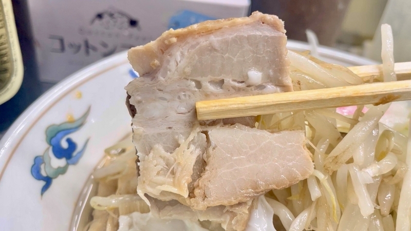今週のラーメン5499】中華そば みたか（東京・三鷹）油そば 細葱