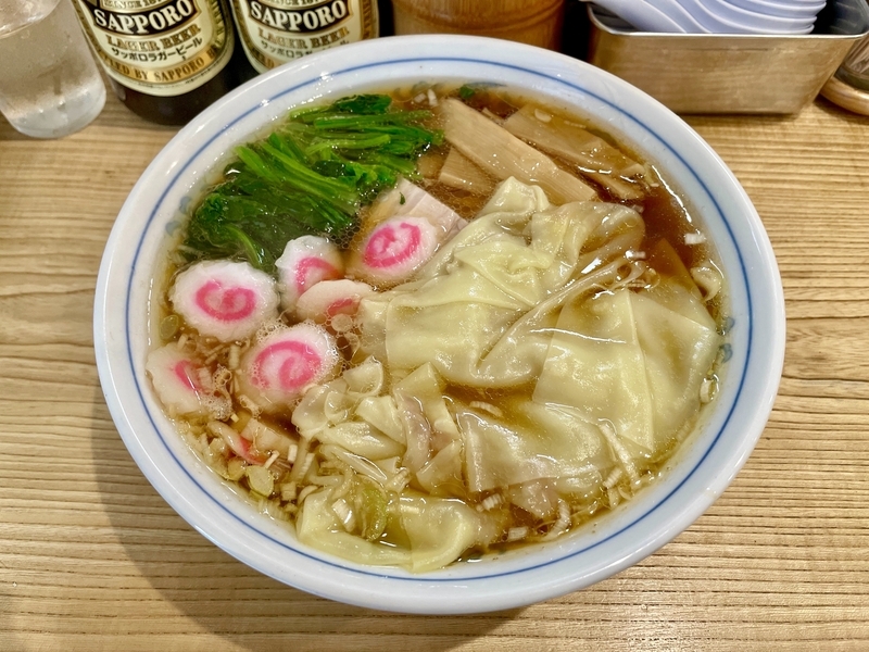 今週のラーメン5582】らーめん 高尾（東京・荻窪）ワンタンメン