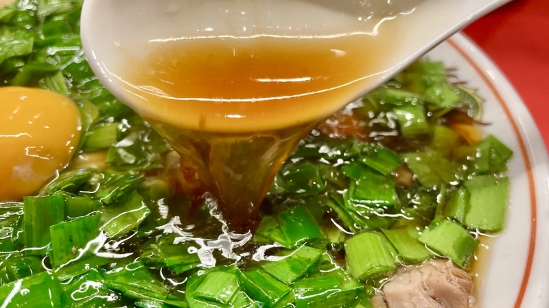 今週のラーメン5587】レバニラ中華 満腹（東京・新御茶ノ水）ニラ