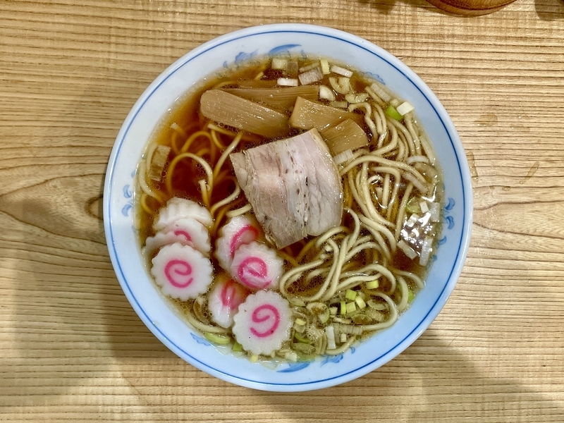 今週のラーメン5836】らーめん 高尾（東京・荻窪）らーめん ナルト