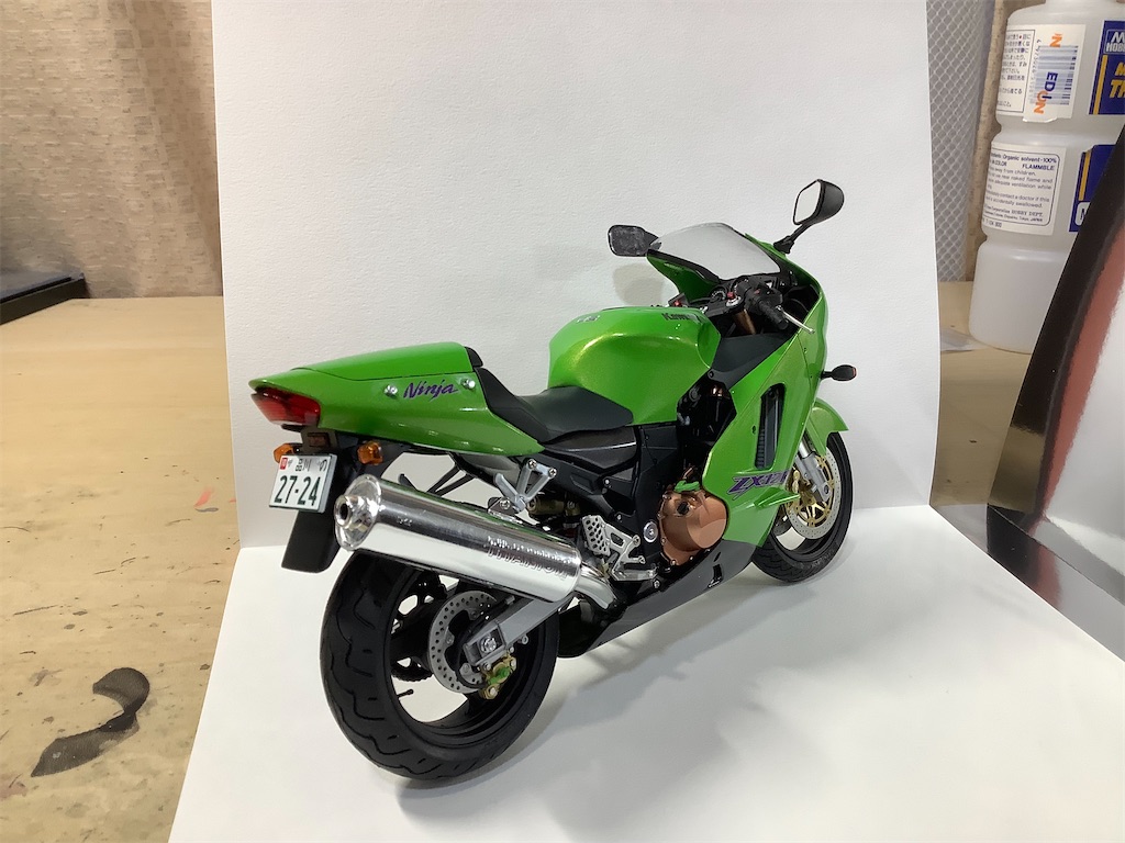 タミヤ ZX–12R 製作＃5【完成】 - 面倒くさがりがバイクプラモを作る