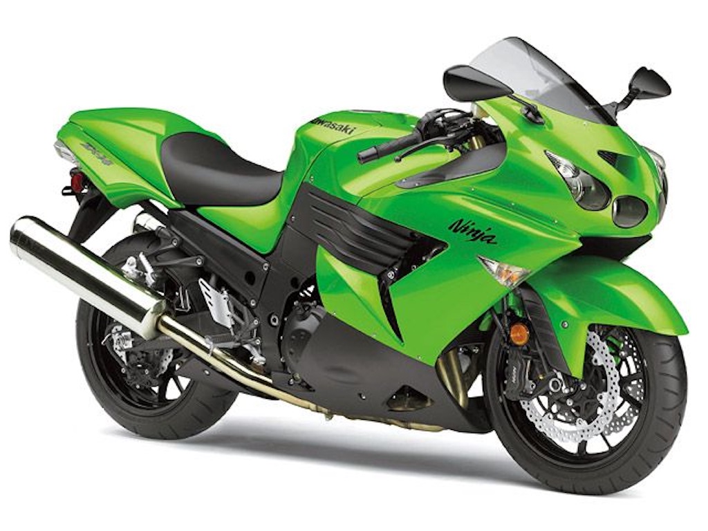 タミヤZZR1400完成品 タミヤ ZZR1400 製作＃3【車体完成まで】 - 面倒くさがりがバイク