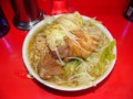ラーメン二郎三田本店（2010年5月8日、大ぶたニンニクマシカラメ）