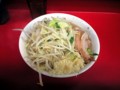 ラーメン二郎湘南藤沢店（2010-5-22・小ぶたヤサイニンニクマシカラメ）