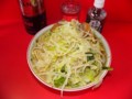 ラーメン二郎三田本店（2010年6月26日、大ぶたヤサイニンニクカラメ）
