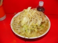 ラーメン二郎三田本店（2012-04-28、小ぶたヤサイニンニクカラメ）