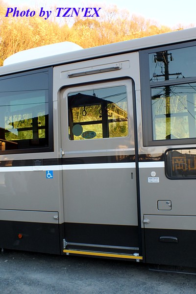 宇野バス特注降車ボタン＋純正降車ボタン ゴールドキング製 交渉可 宇野バス特注降車ボタン＋純正降車ボタン ゴールドキング製 交渉可