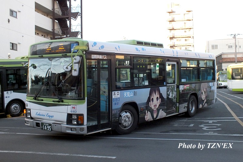 6183（ヤマノススメラッピングバス2号車）