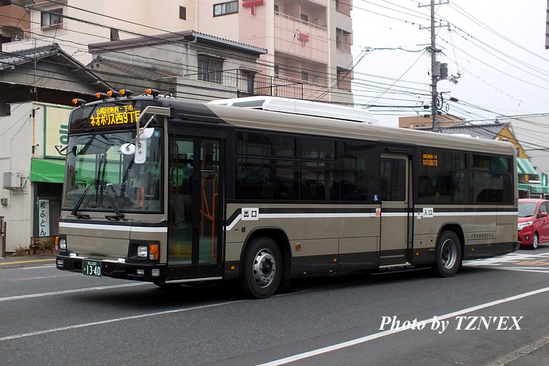 岡山200 か13-40