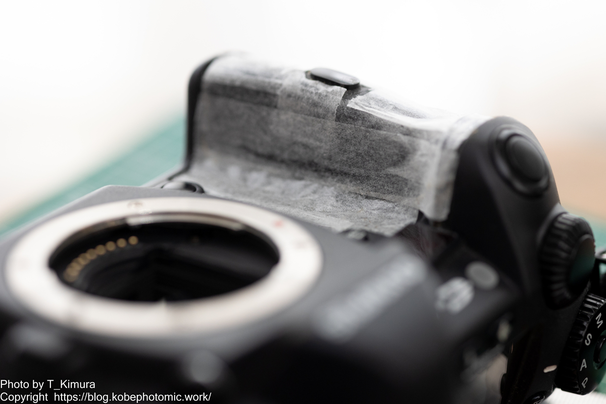 Olympus E-1のグリップ補修 - 雑食カメラマンの雑感記