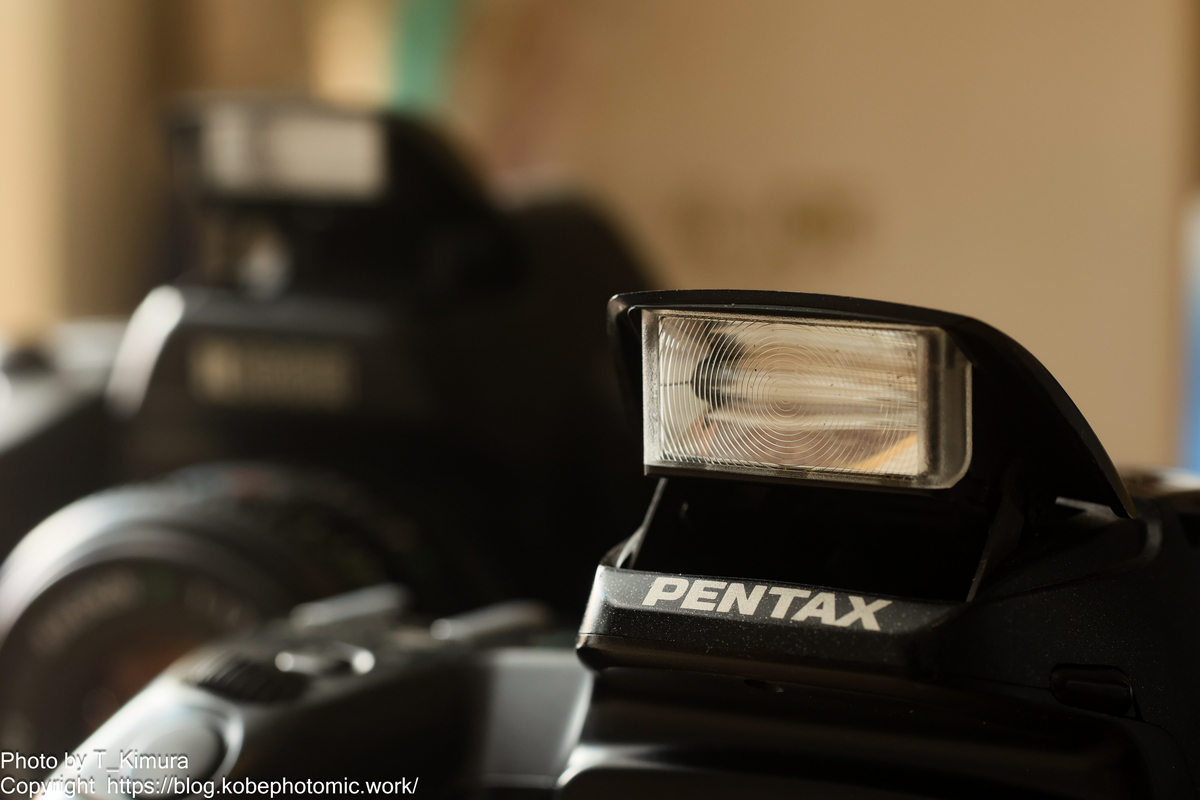 ペンタックス Pentax AF220T フラッシュ ストロボ（PENTAX AF AF