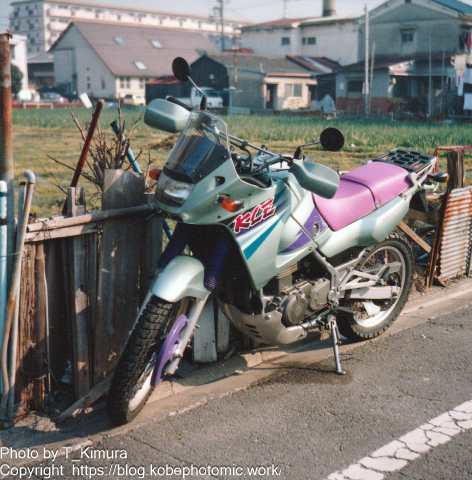 【桐生ページ】 カワサキ（KAWASAKI）2012年 Z1000・カラーチェンジのカタログ