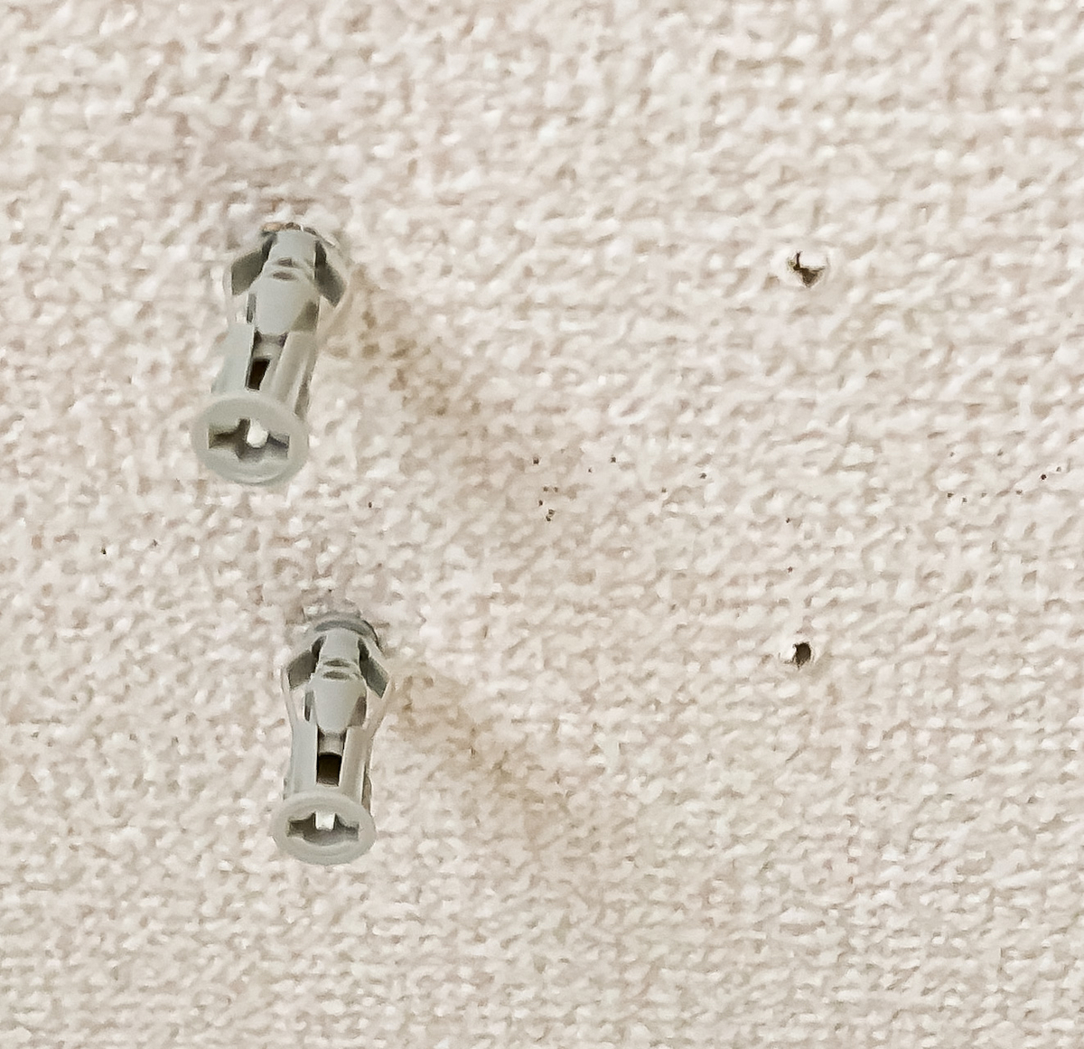 お部屋diy お洒落なアイアンハンガーパイプを取り付けて室内干しラクラク Takahashi S Blog