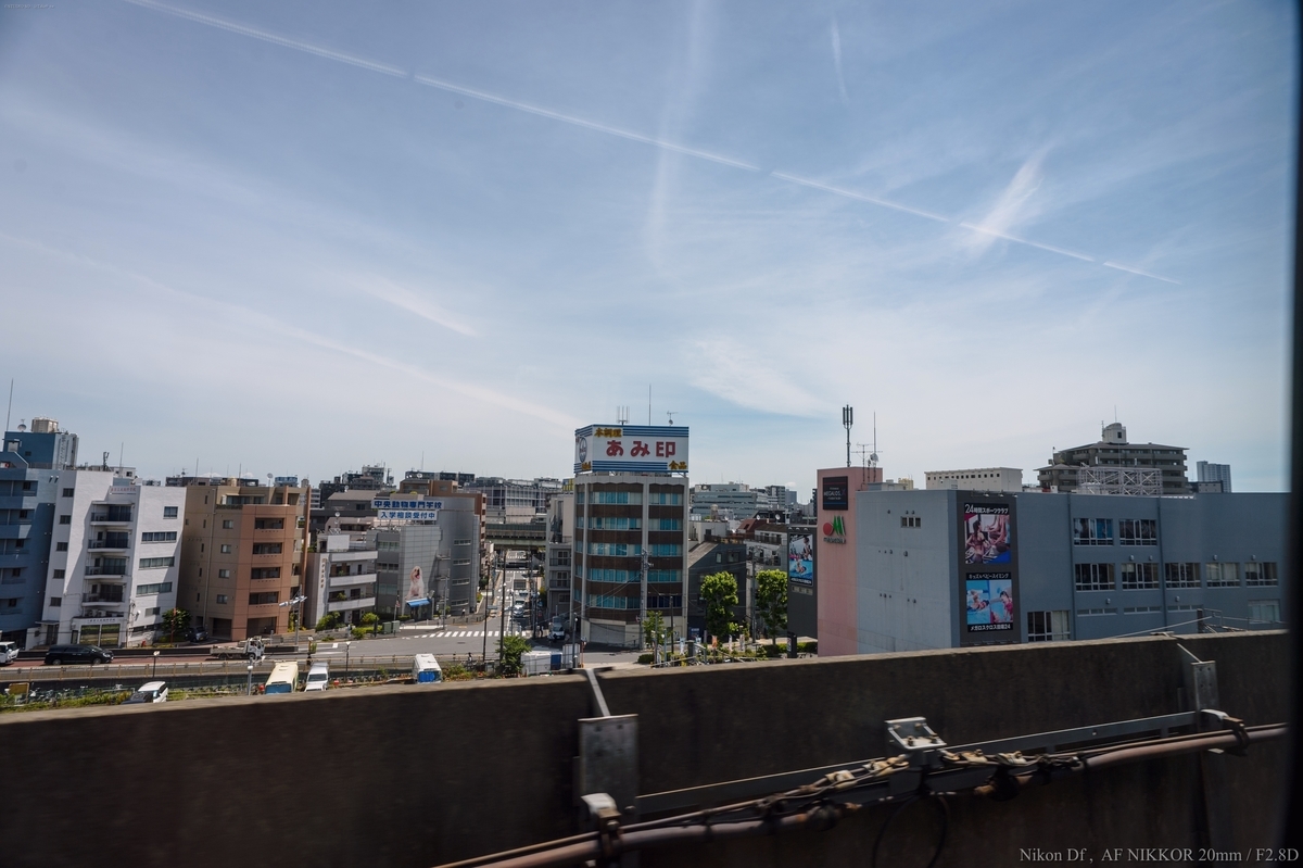 Nikon AF NIKKOR 20mm F2.8 レンズ 単焦点 広角 Nikon AF NIKKOR 20mm f2.8 広角単焦点レンズ - 札幌中古カメラ