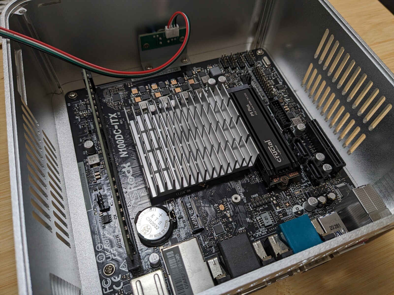 Intel N100搭載のファンレス自作ミニPCを作る - 4.5 tatami diary