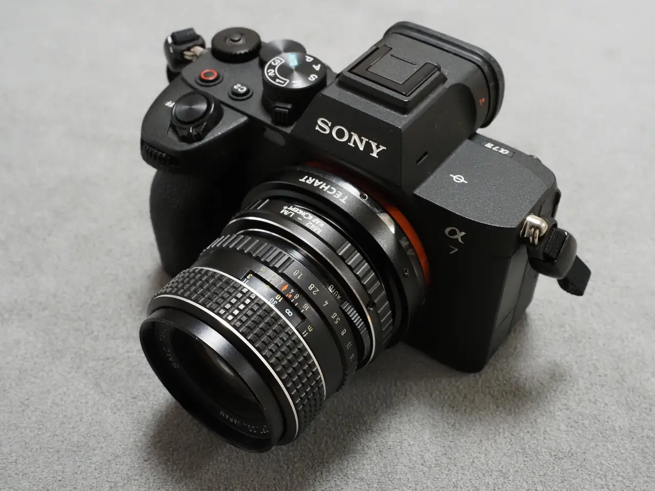 SONY a7Ⅳ  オールドレンズ付き SONY α7Ⅳとオールドレンズを使って撮影する - 4.5 tatami diary
