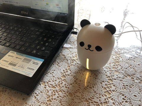 コンパクトで可愛いデザインはデスクや寝室にピッタリ! コンパクトで可愛いデザインはデスクや寝室にピッタリ!