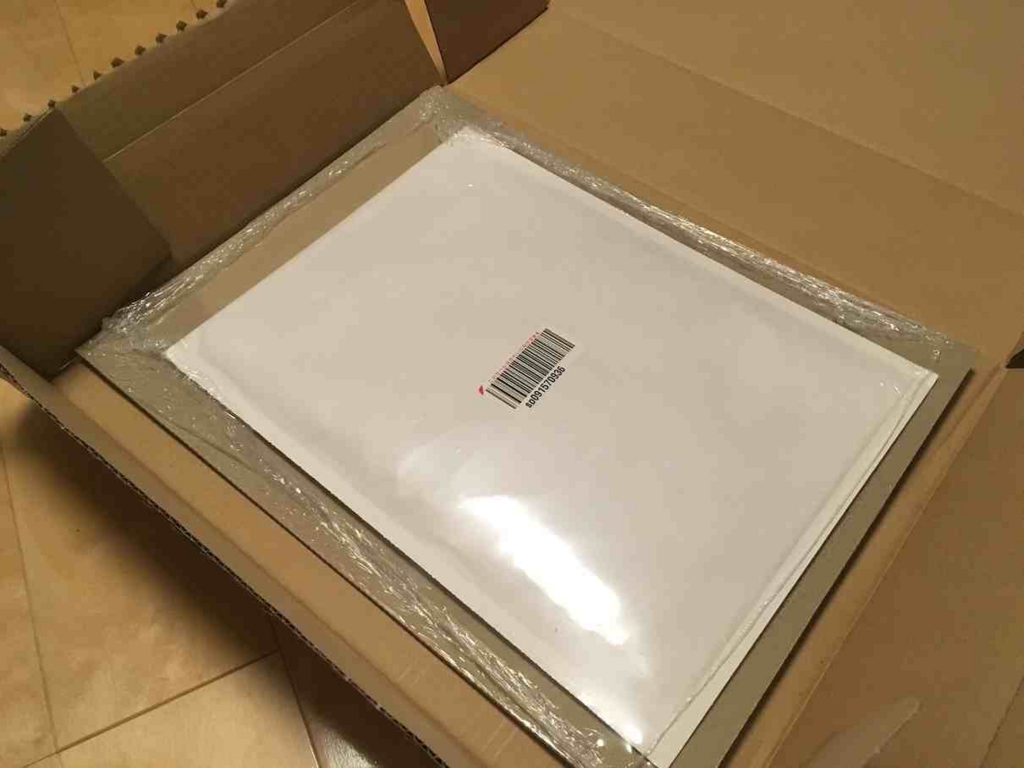 f:id:Takyu:20160429001523j:plain MilBoxTouchが届いたところ