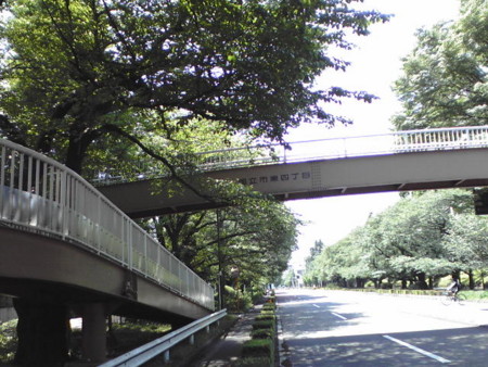 歩道橋