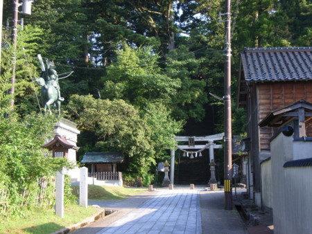 埴生八幡宮