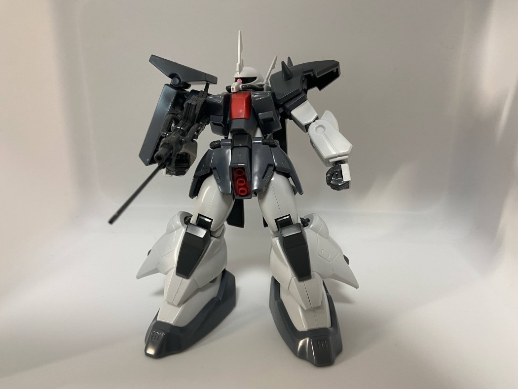 HGUC ザクⅢ 量産型をつくったのでレビューと感想 - たらふく。