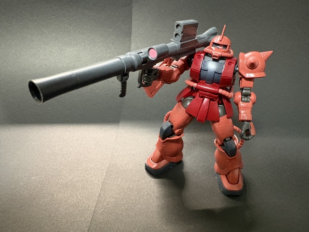 HG 1/144 シャア専用ザクII 赤い彗星Ver.をつくったのでレビューと感想
