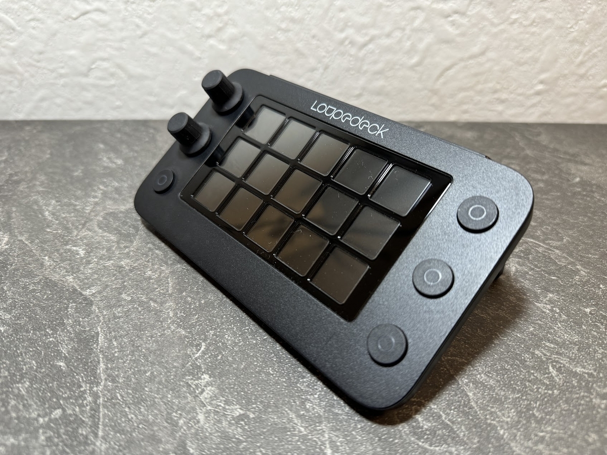 ☆今週末迄　値下げ☆ Loupedeck LIVE ＊元の保護シールついた状態 ☆今週末迄 値下げ☆ Loupedeck LIVE ＊元の保護シールついた状態