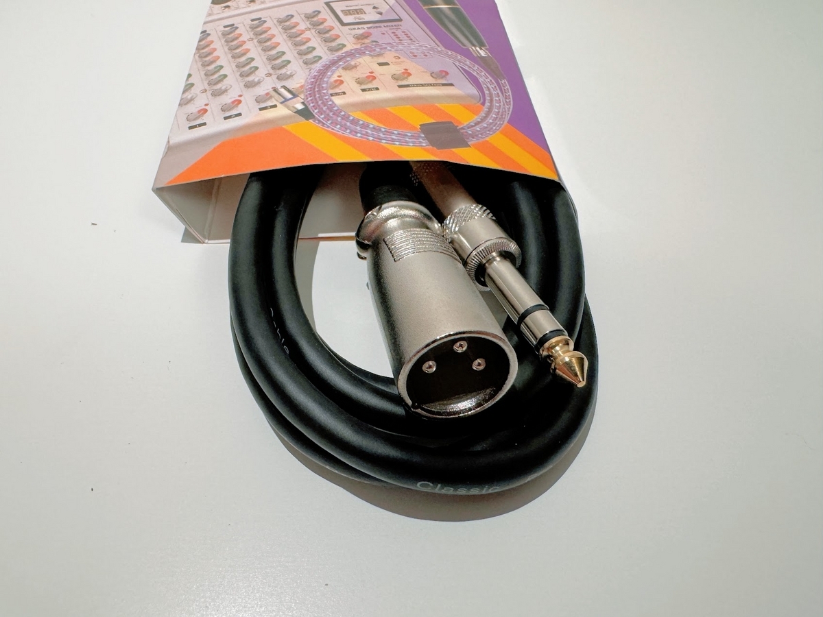 YAMAHA HS5 導入③ XLR-TRSフォンケーブルとスマートプラグを設定しま