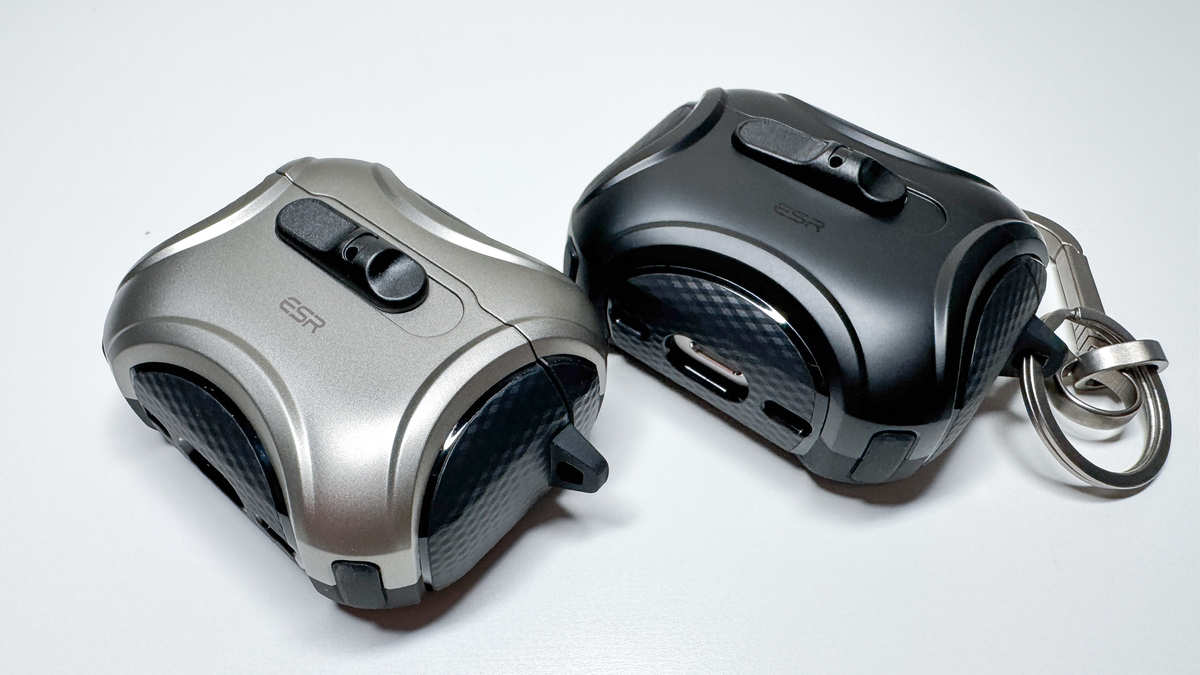 ESR AirPodsPro3対応ケース「Cyber」「Orbit」徹底比較レビュー - TA-LOG