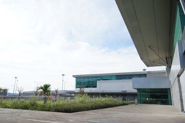 f:id:Tennessee-whiskey:20190322112831j:plain フーコック国際空港