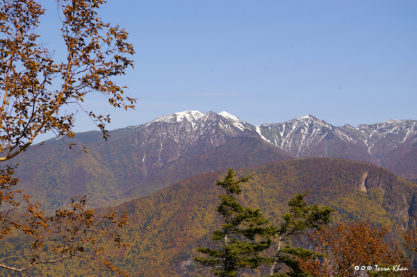 冠雪のニセイカウシュッペ山