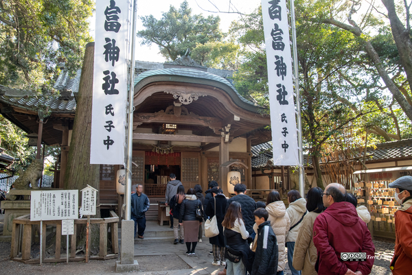 八百富神社　拝殿