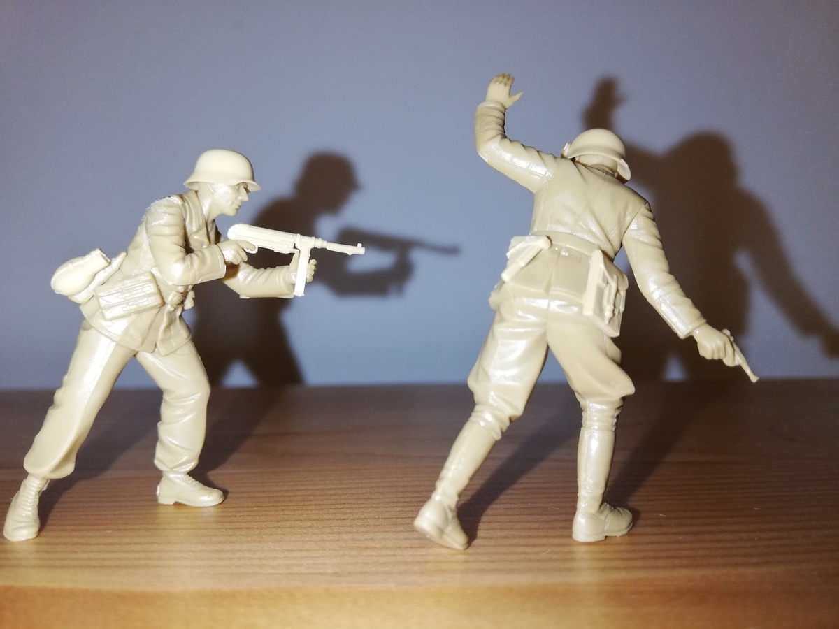 1/35 ドイツ アフリカ軍団歩兵セット（タミヤ）」を使い、新しい一歩を