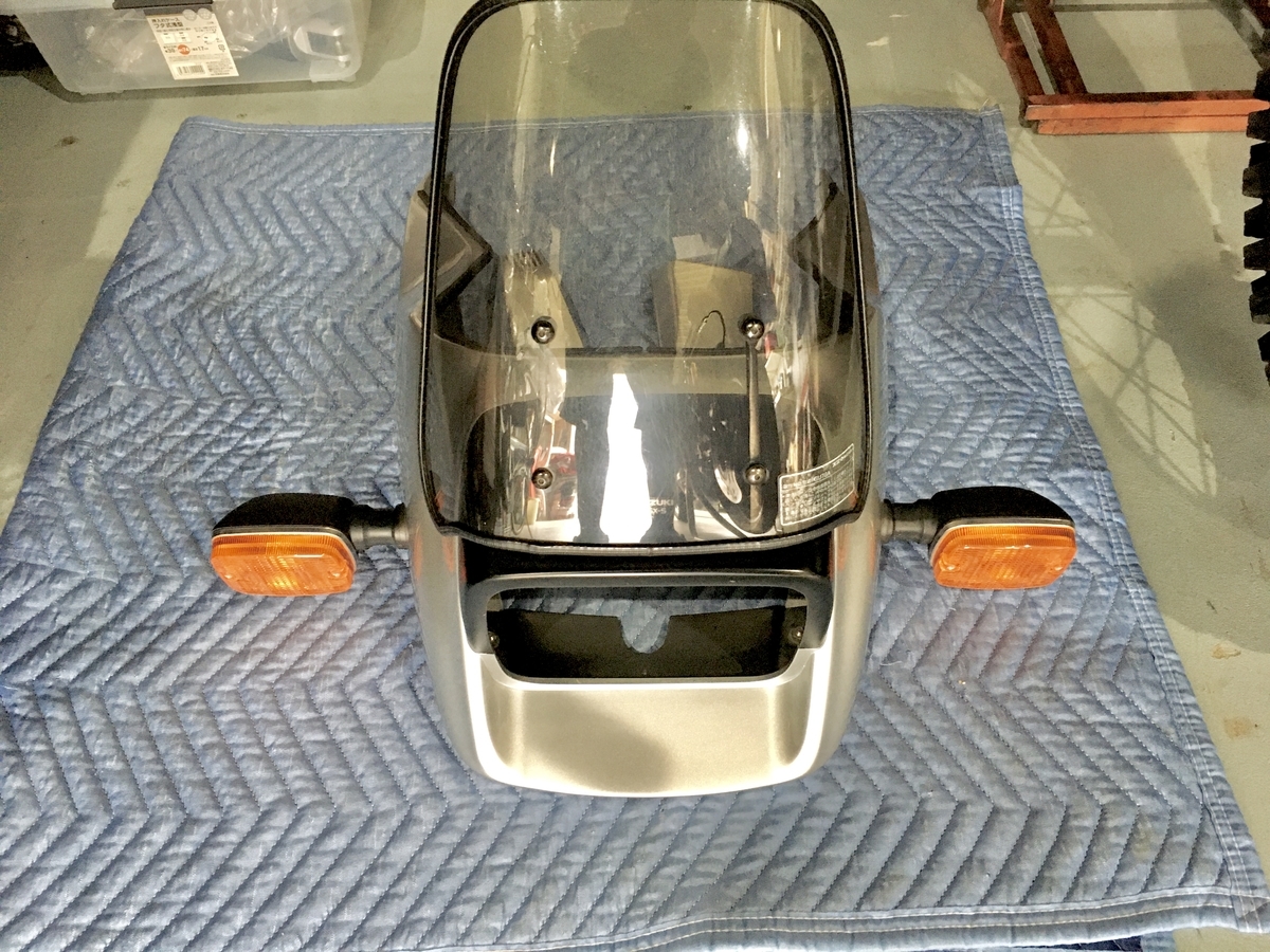 GSX1100S カタナ アッパーカウル取り外し方法（カンタンです 