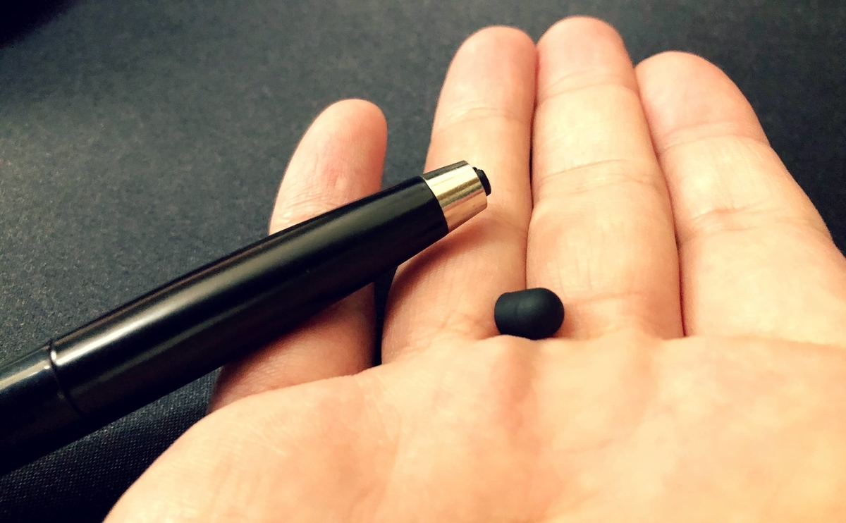 暴力的な 一生 転倒 スマホ用タッチペン 壊れた 抵抗力がある ベジタリアン より平らな