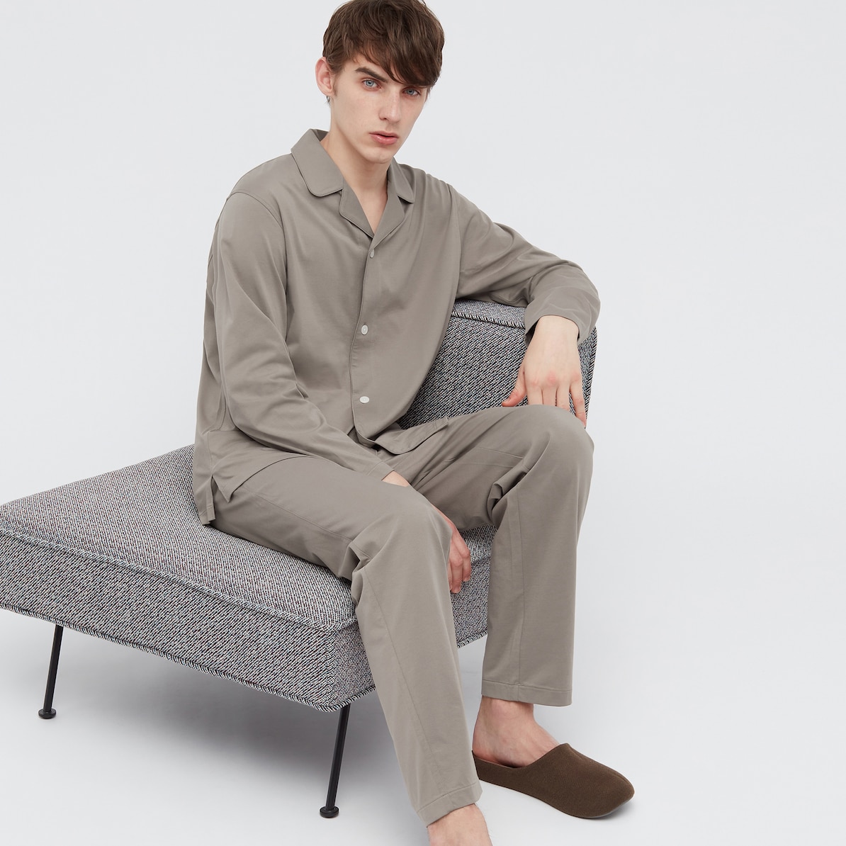 jw anderson イージーワイドショーツ　ヴァージンウール jw anderson イージーワイドショーツ ヴァージンウール （awasa