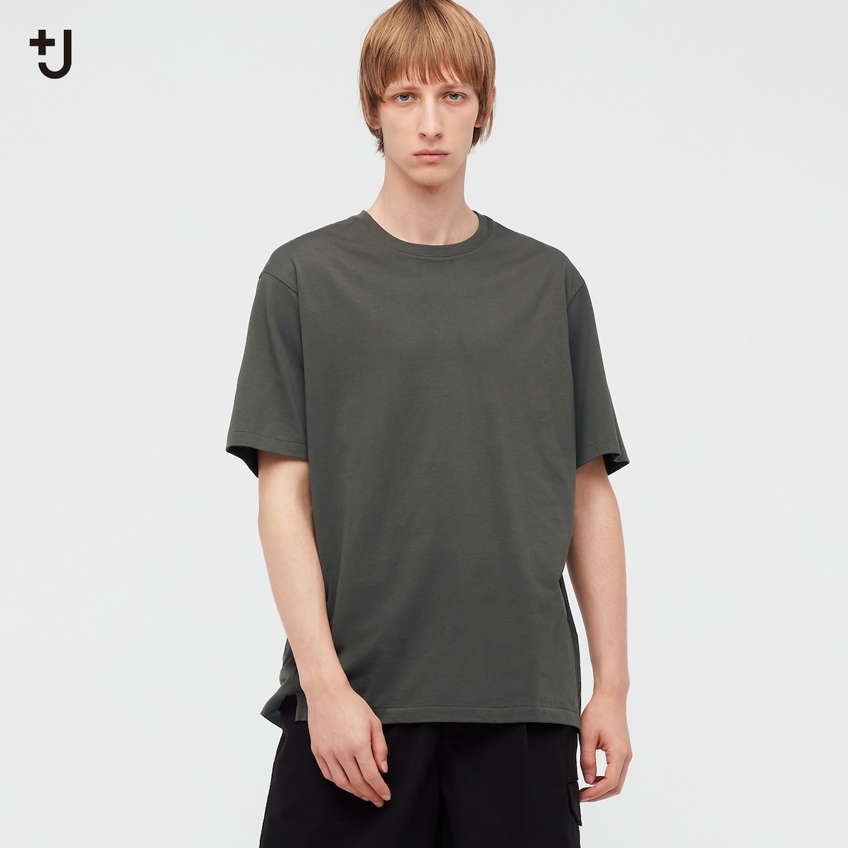 ユニクロユー エアリズムコットンオーバーサイズtシャツ 1500円 990円 夏に向けてハーフパンツも 人生思うままに