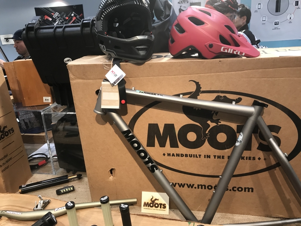 f:id:TinyBicycleClub:20171111120626j:plain f:id:TinyBicycleClub:20171111120626j:plain
