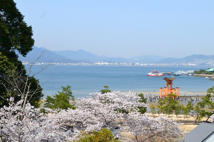 f:id:Tomy103103:20180403112939j:plain f:id:Tomy103103:20180403112939j:plain