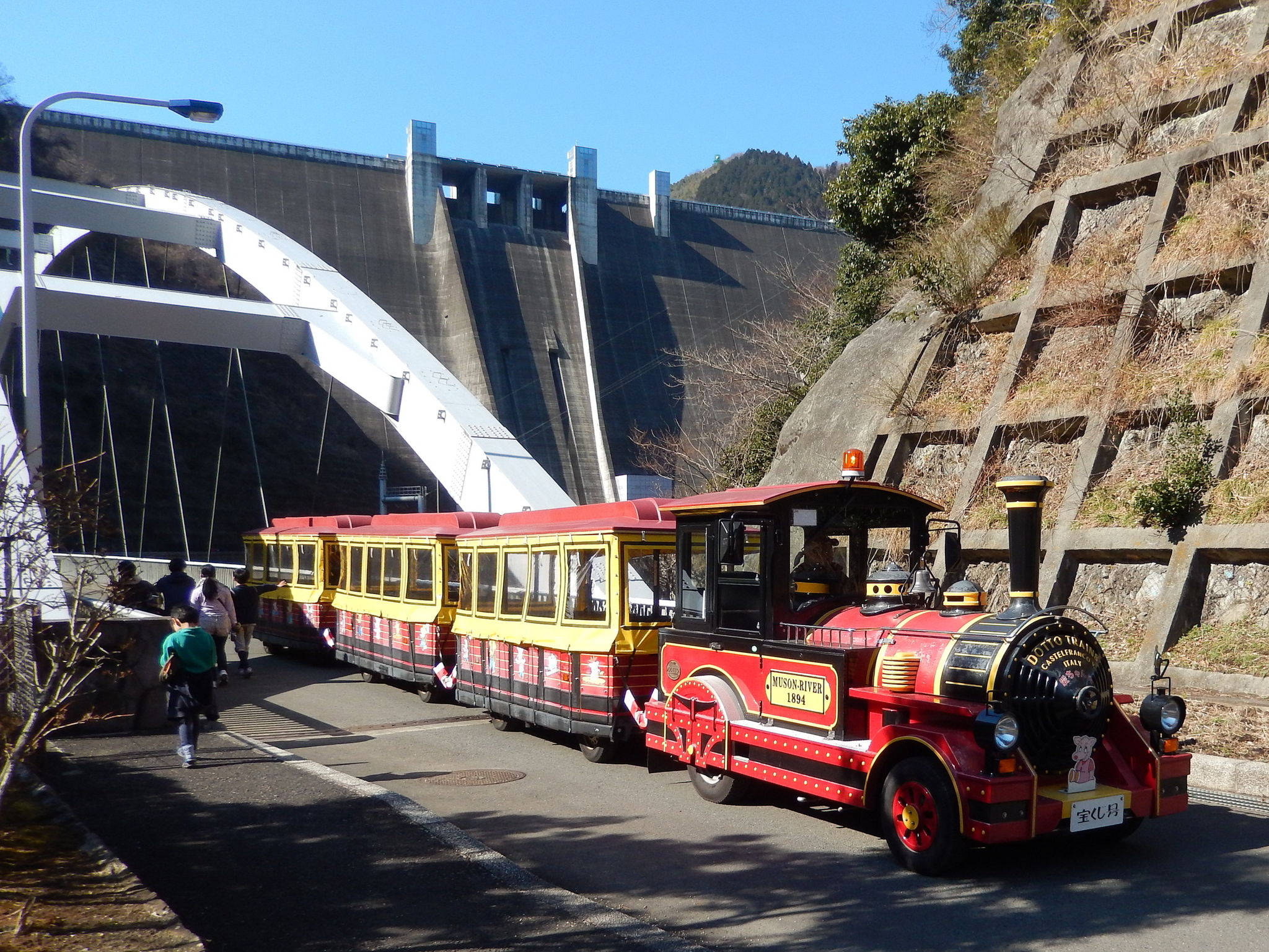 f:id:ToshUeno:20160211131835j:plain