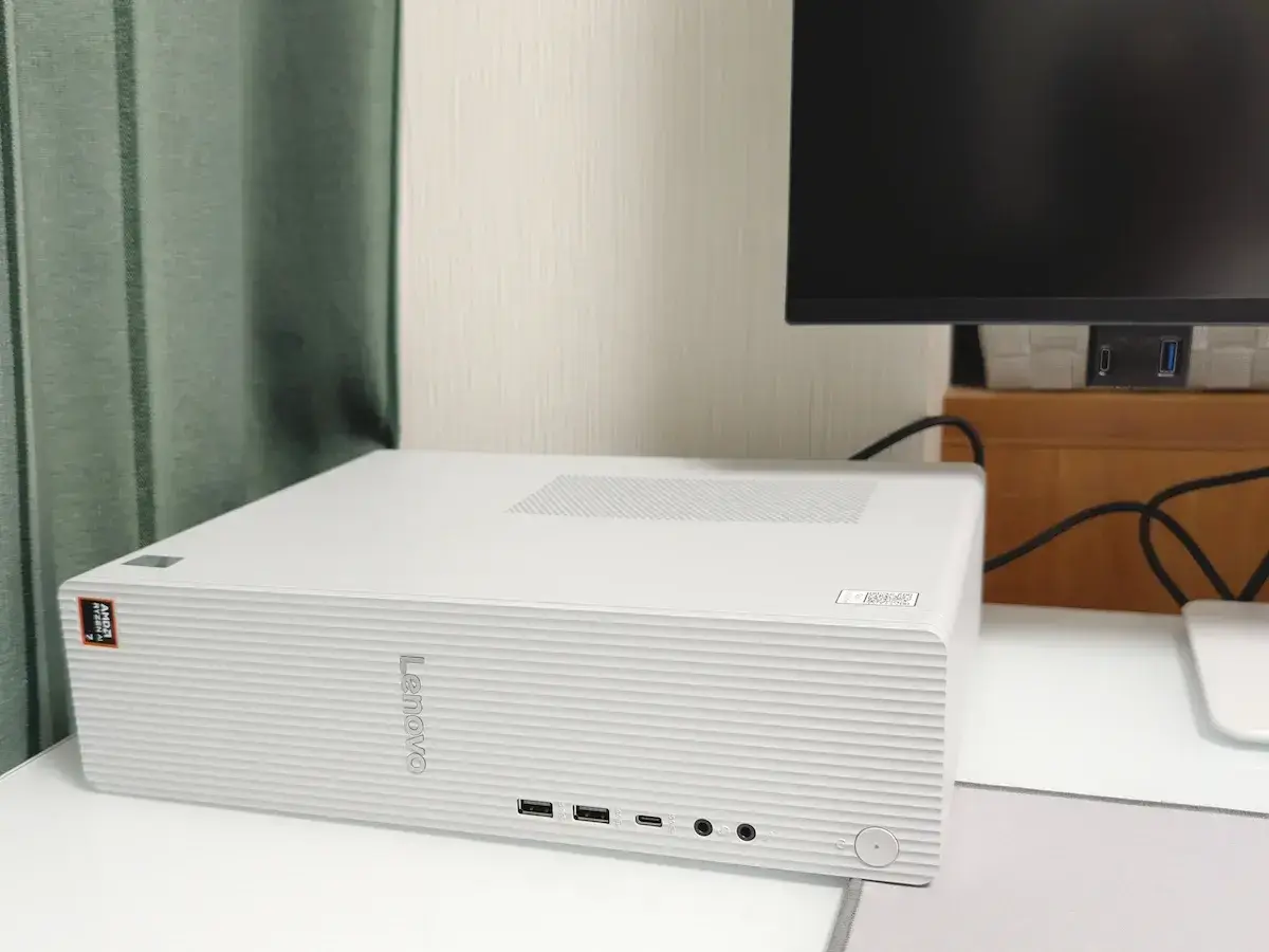 モニター横　横置き