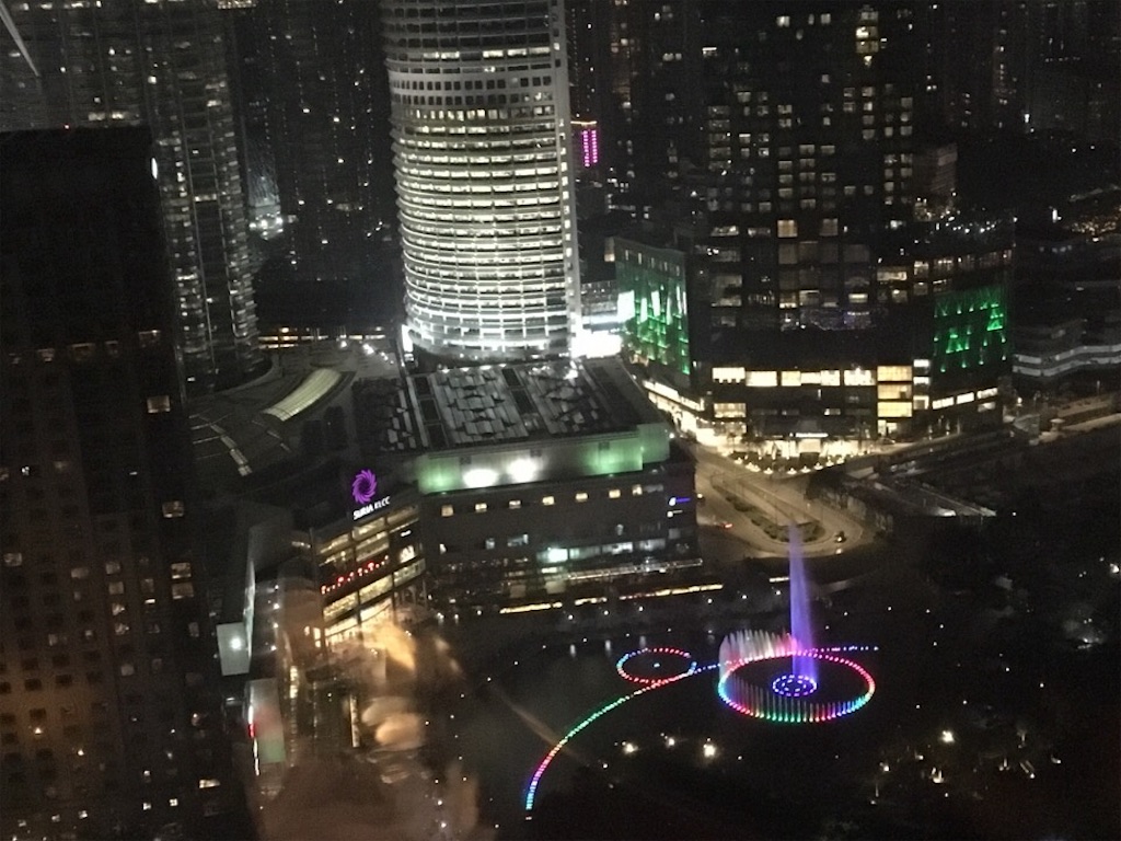 クアラルンプールの夜は38階の夜景が楽しめるレストラン Thirty38 打ち合わせは続きます としぼうのエンジョイ ライフ クアラルンプールの夜は38階の夜景が楽しめるレストラン Thirty38 打ち合わせは続きます としぼうのエンジョイ ライフ