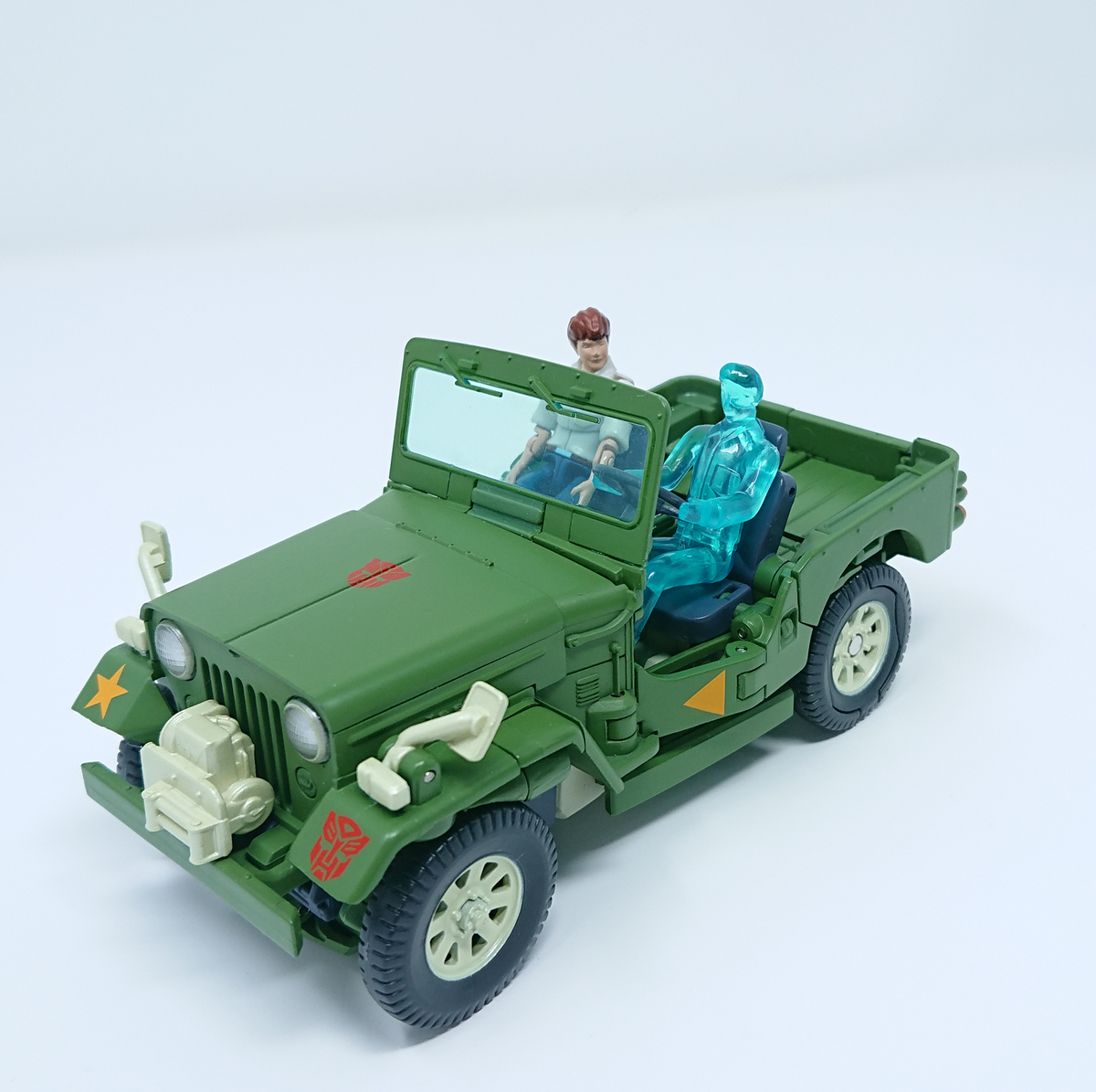 トランスフォーマー マスターピース MP-47 ハウンドが挑戦的